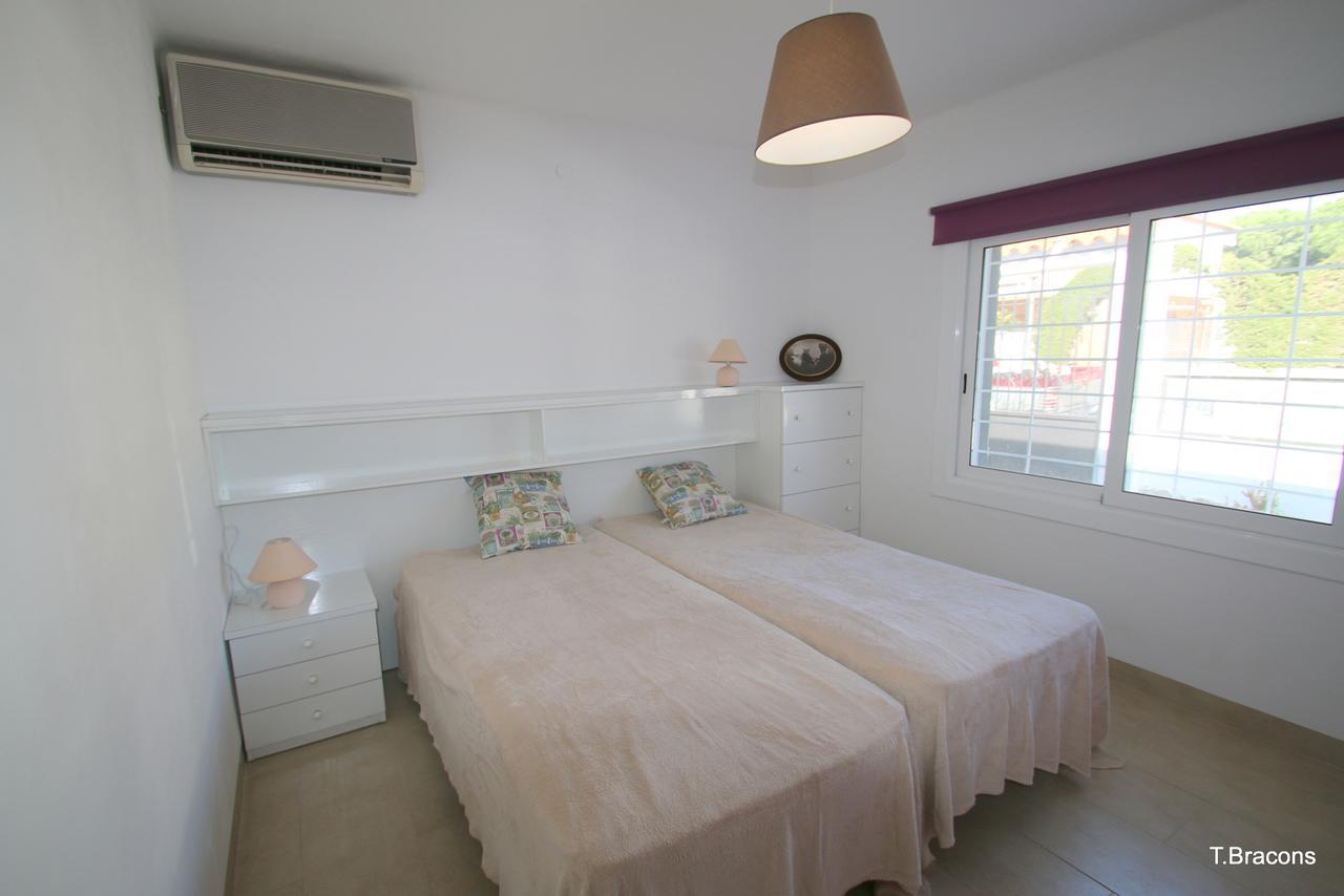 Villa Sonia Cambrils Bagian luar foto